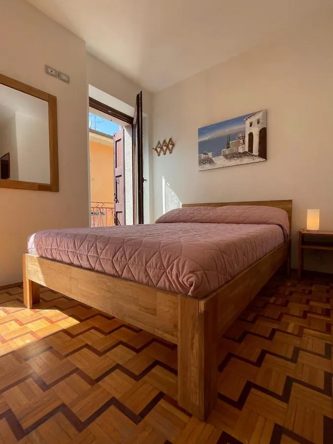Ferienhaus Villa Red House With Lake View Torri Del Benaco